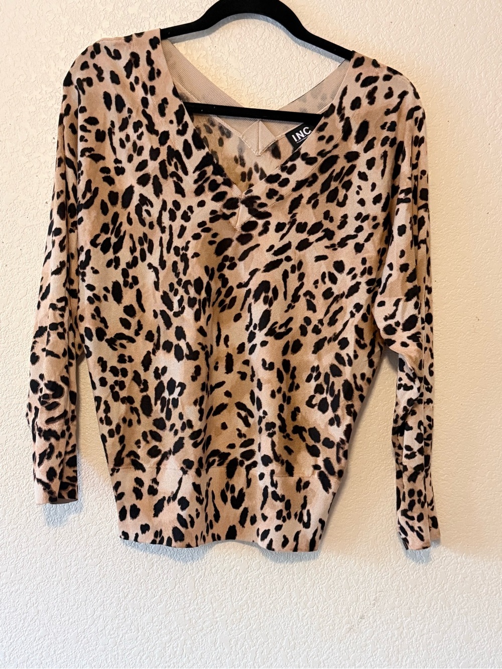 INC International Concepts Beige and Black Leopard V-Neck Sweater 0299